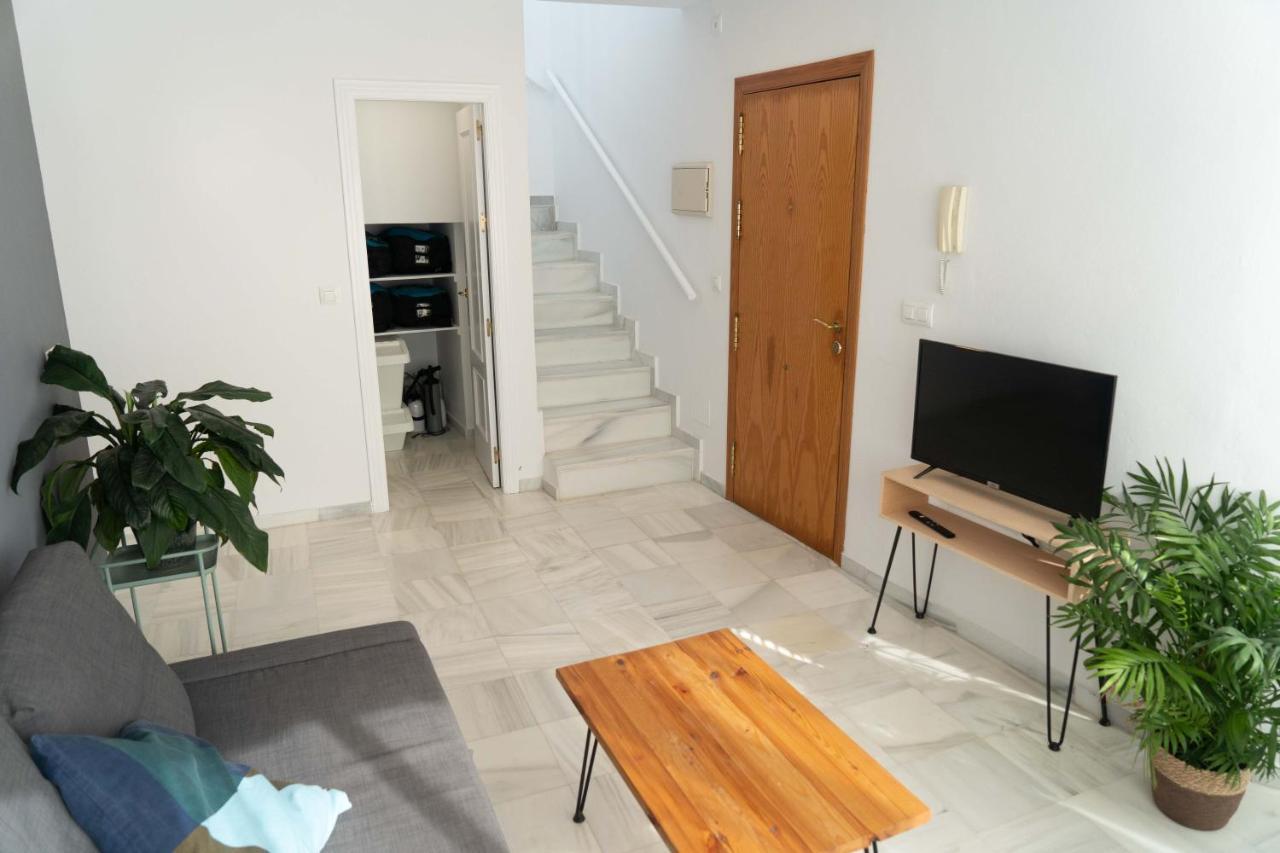 Central Penthouse With Large Private Terrace, 2 Bd Apartment Тарифа Екстериор снимка